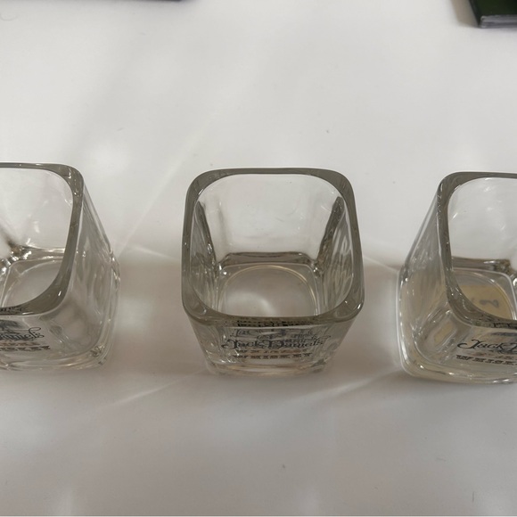 Jack Daniel’s Whiskey Glassware Set of 3 - Picture 2 of 4